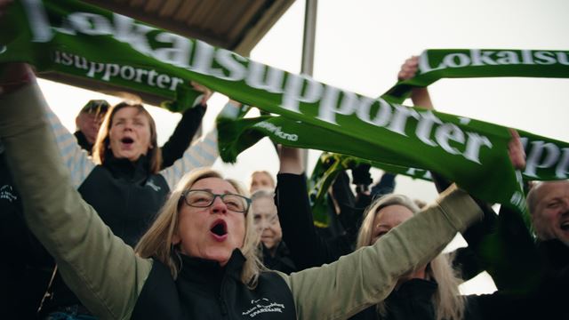 Lokalsupporter - banken på tribune